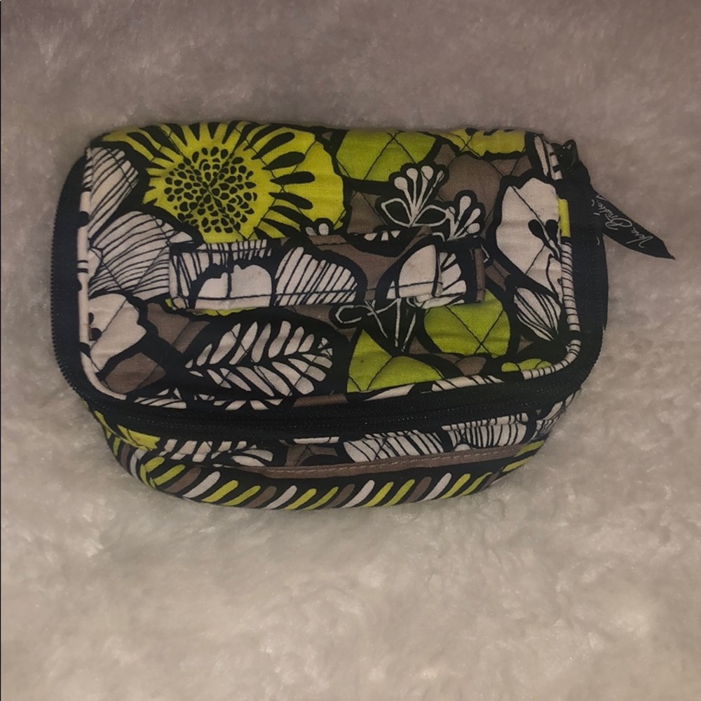 Vera Bradley Jewelry Case - Picture 3 of 7